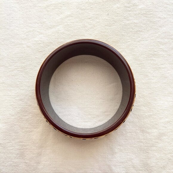 New Bangle Bracelet Carved Brown Beige Wide Unique - Picture 6 of 6